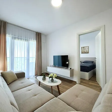 Apartment 1241