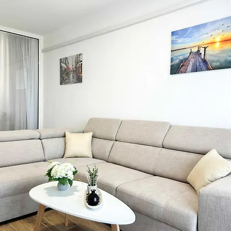 Apartment 1241 Golem (Tirana)