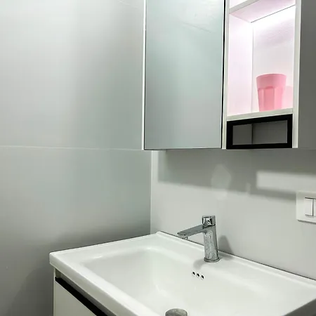 Apartment 1241