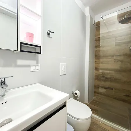1241 Apartment