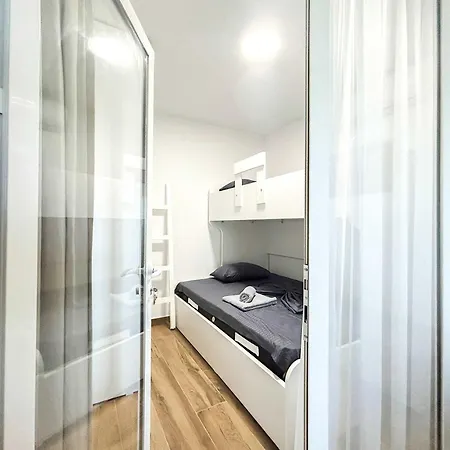 Apartment 1241