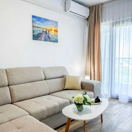 1241 Apartment *