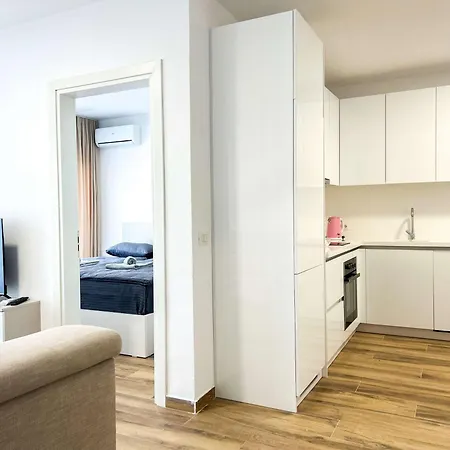 1241 Golem (Tirana)