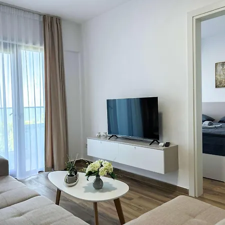 Apartment 1241